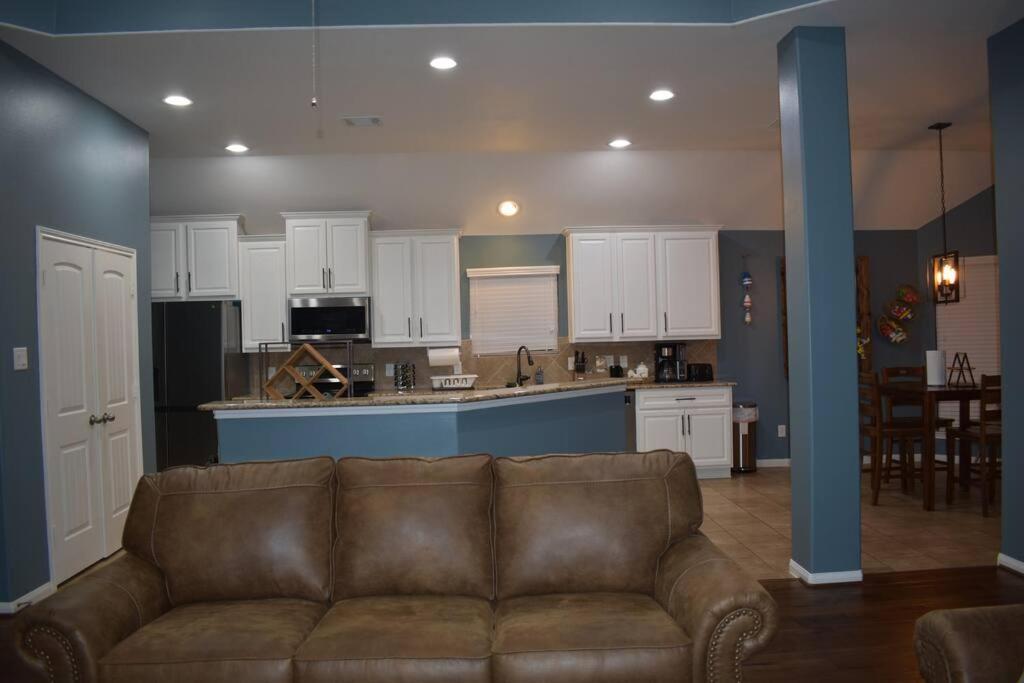 Spacious Conroe Home Around 4 Miles To The Lake Montgomery Exterior foto